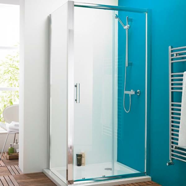 Prendre une douche au lieu d'un bain permet la création d'une salle de bain écologique