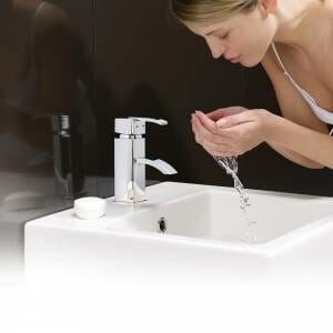 Gestes simples pour une salle de bain écologique