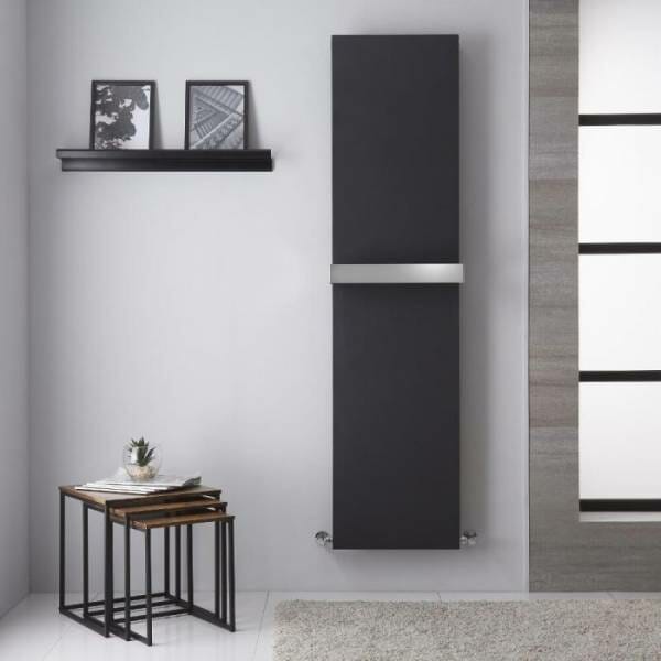 Radiateur Vertical Anthracite avec Porte Serviettes Hudson Reed