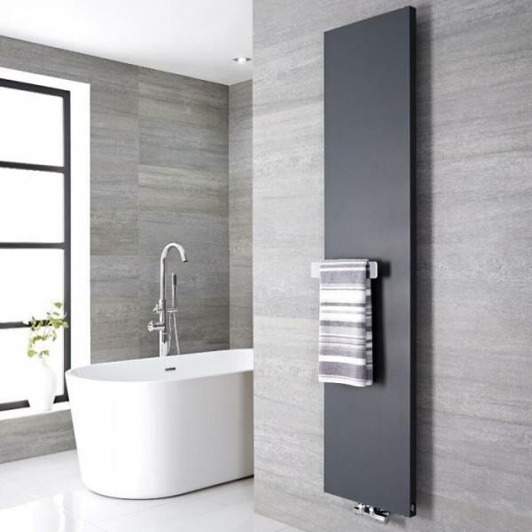 Radiateur Vertical Anthracite Rubi avec Porte-Serviettes