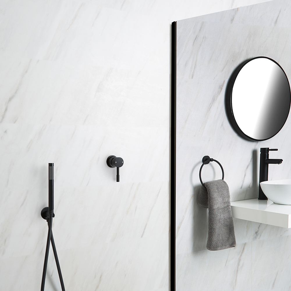 Kit de douche noir - Mitigeur mécanique encastrable & Douchette - Nox