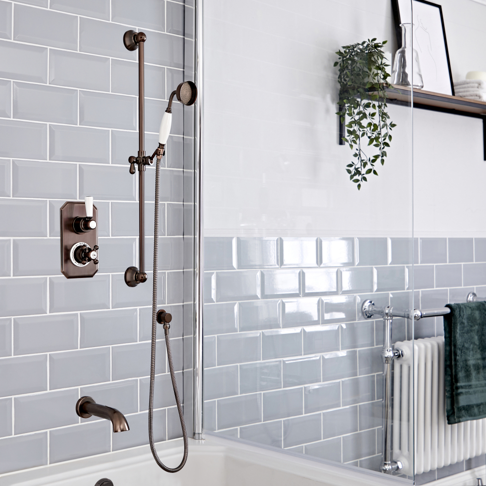 Kit de douche thermostatique 2 fonctions avec inverseur – Bec verseur baignoire – Douchette sur ramp